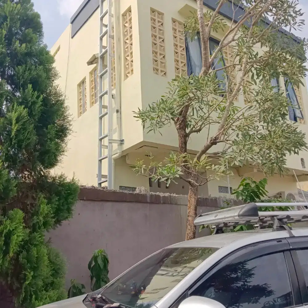 Kos Pak Boy daerah Taman mini