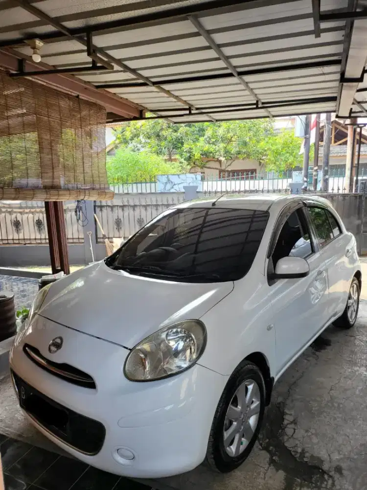 Nissan March 2011 Automatic Pribadi Istimewa