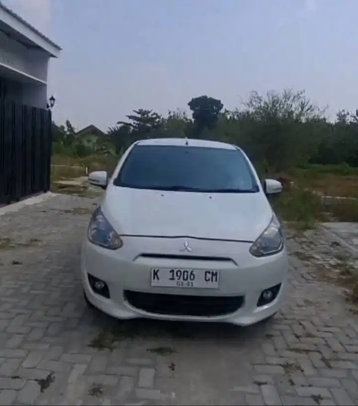 Mirage exceed 2014 putih matic