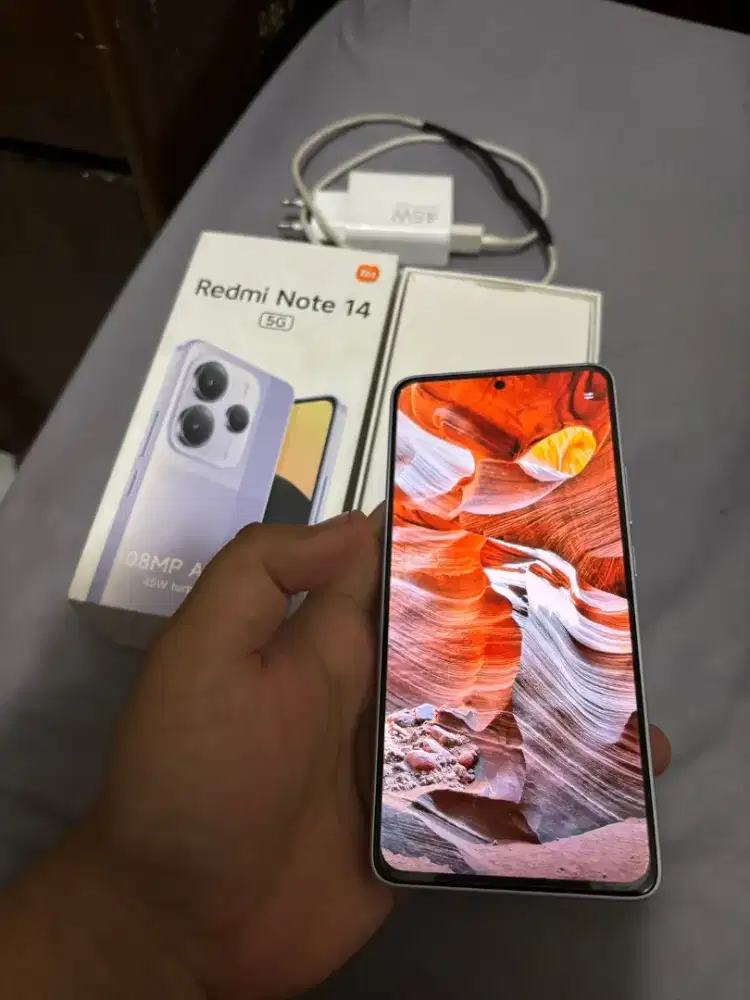 REDMI NOTE 14 5G 8 /256 GB FULLSHET GARANSI ON 25 JUNI 2027