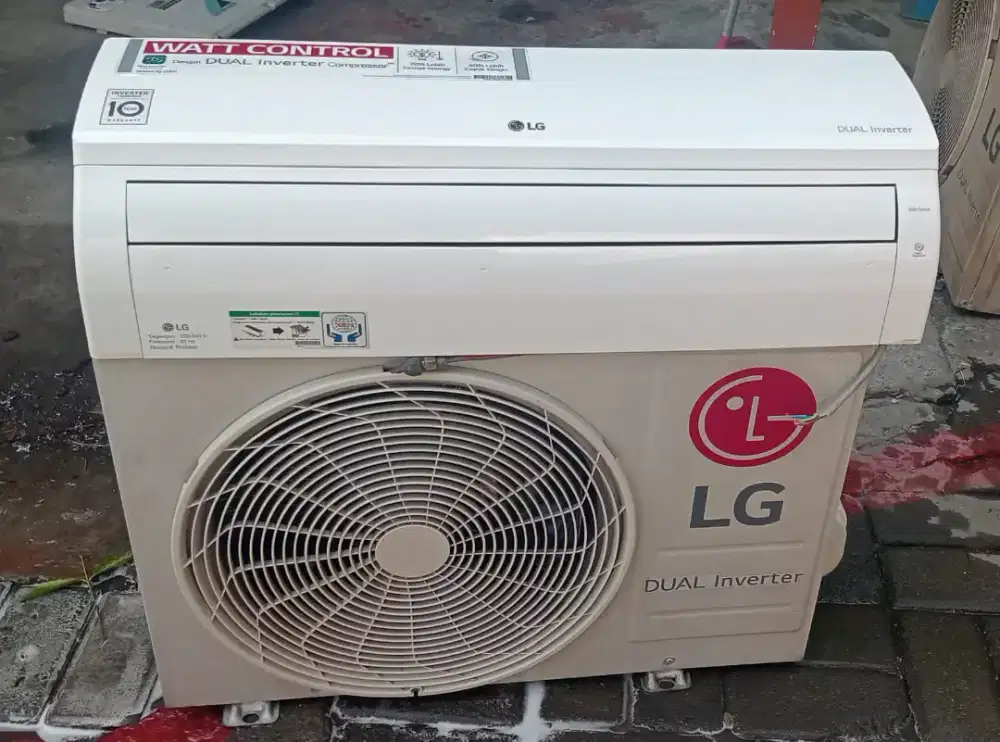 ac LG dual inverter 1/2pk R32 ori