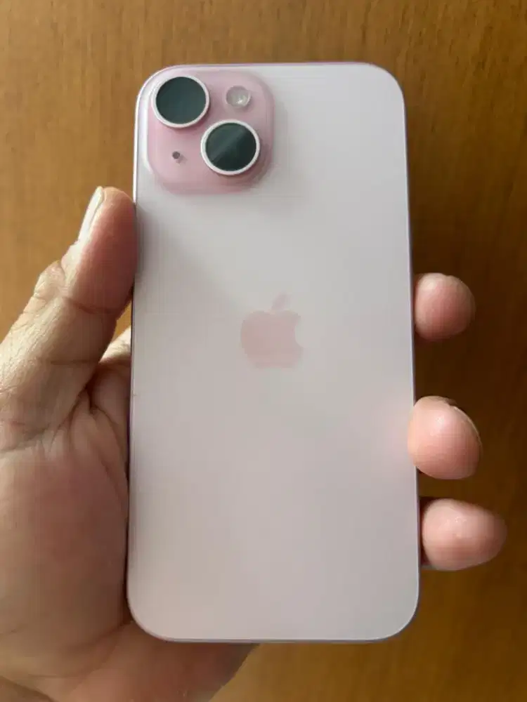iPhone 15 128 garansi resmi