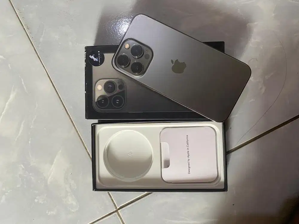 iPhone 13 Pro 128GB Graphite Fullset Mulus Normal Siap Pakai