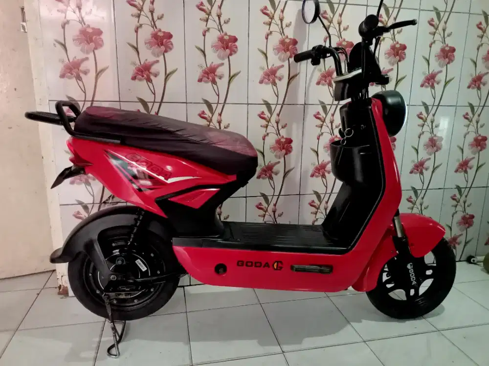 Sepeda listrik,Mulus,Batere Normal,Remote,Lampu2 Normal,Tinggal gas