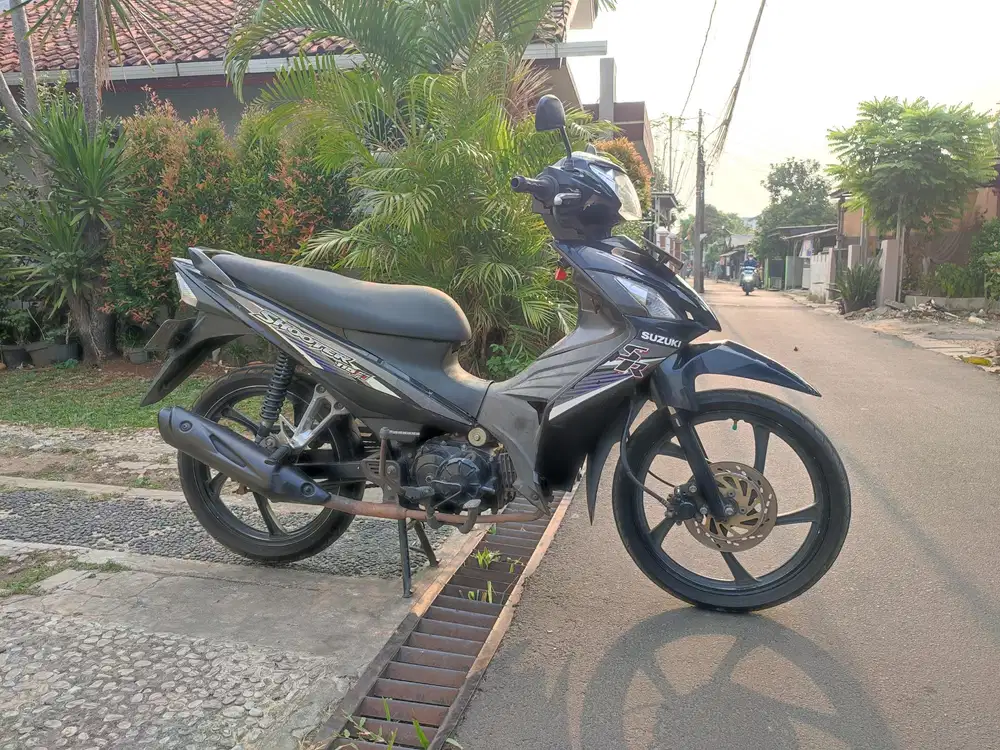 SUZUKI SHOOTER FI TAHUN 2013