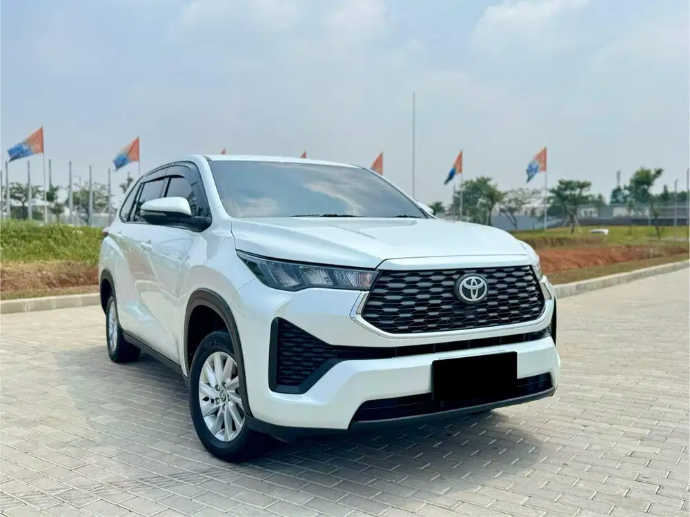 (KM 23 RIBU) Toyota Innova Zenix G Bensin Putih 2024 LIKE NEW TERAWAT