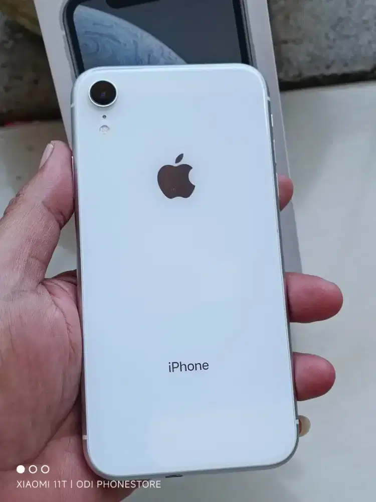 iPhone xr 128 ex inter bea cukai region cha bh 91 mulus dan lengkap