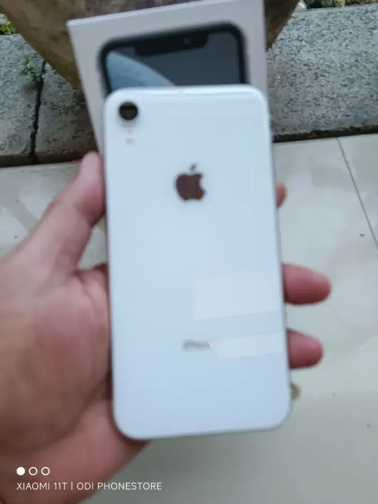 iPhone xr 128 ex inter bea cukai region cha bh 91 mulus dan lengkap