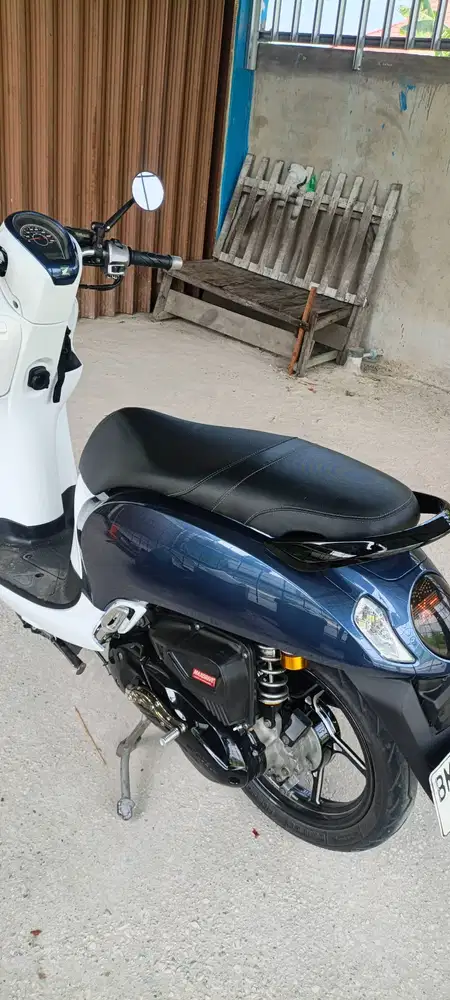 Scoopy 2023 biru putih sesuai stnk