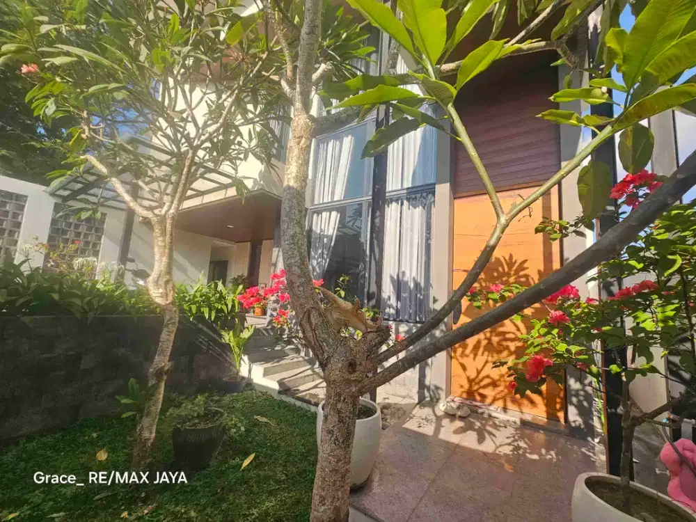 Modern Living Di Area Asri A Yani Denpasar Utara
