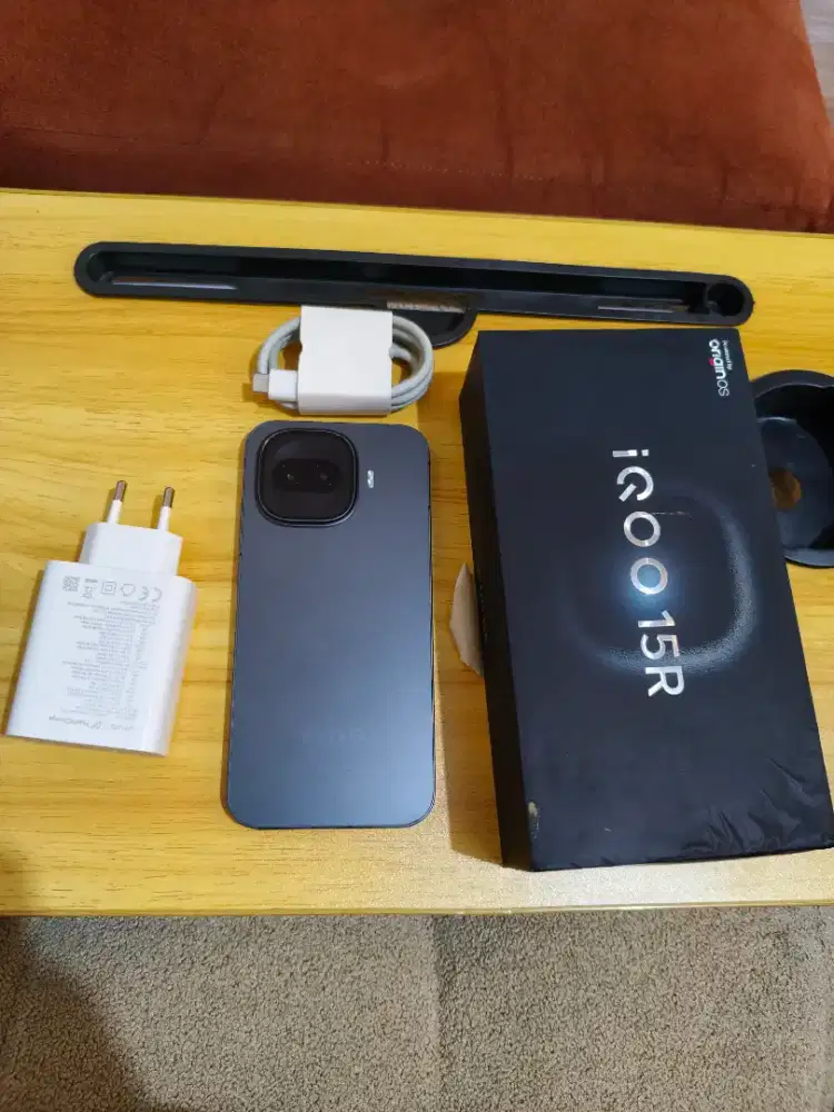 iQOO 15R 15 R 5G 12/512GB  Garansi Resmi 2028