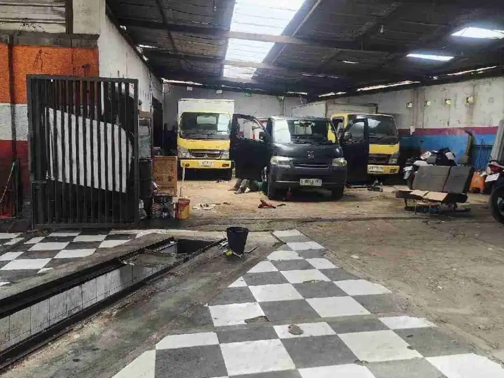 DIJUAL TEMPAT USAHA&RUMAH