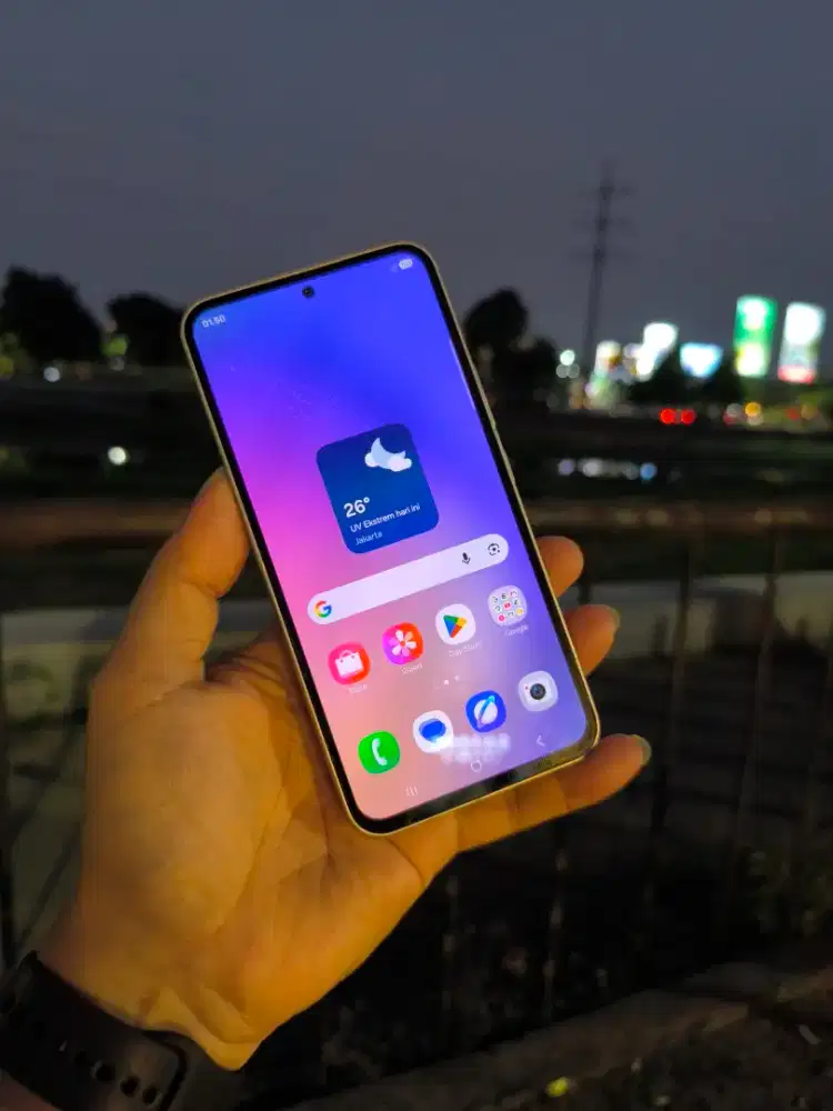 Samsung A54 5G 8/256gb