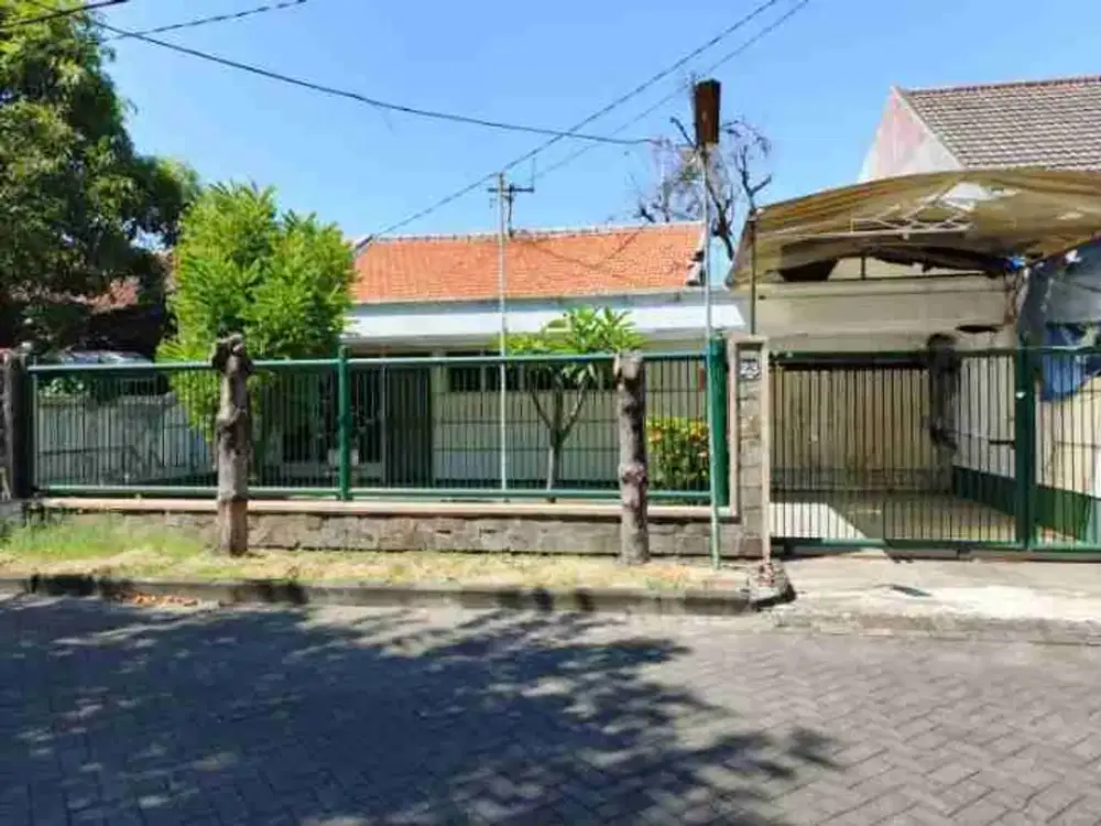 Rumah Lama Di Gayungsari Dijamin Harga Termurah!!! cuma 8 Jt an/ m!! Dekat Masjid Agung & Polda