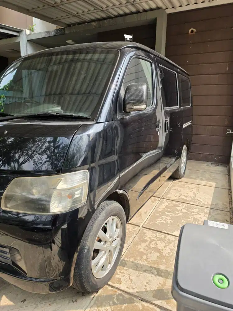daihatsu gran max minibus, tahun 2014, manual warn ahitam