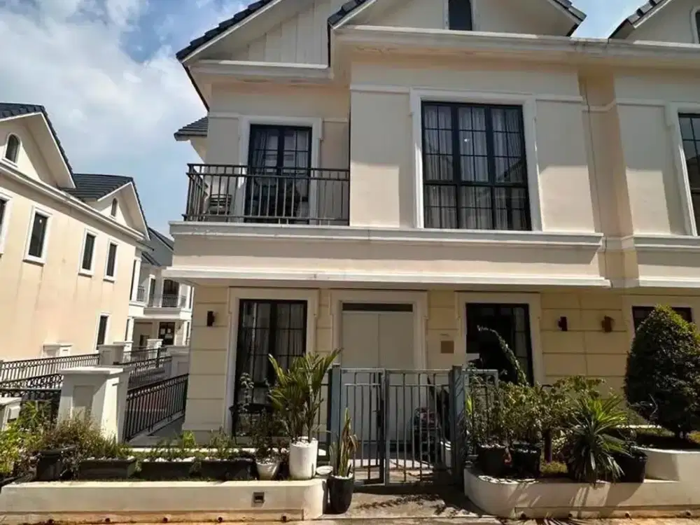 Dijual Rumah 3 Lantai Full Furnished di Lavon 2 Cikupa, Tangerang