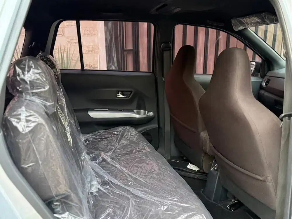 Toyota Calya 1.2 G Matic Facelift Tahun 2023 / 2022 Silver