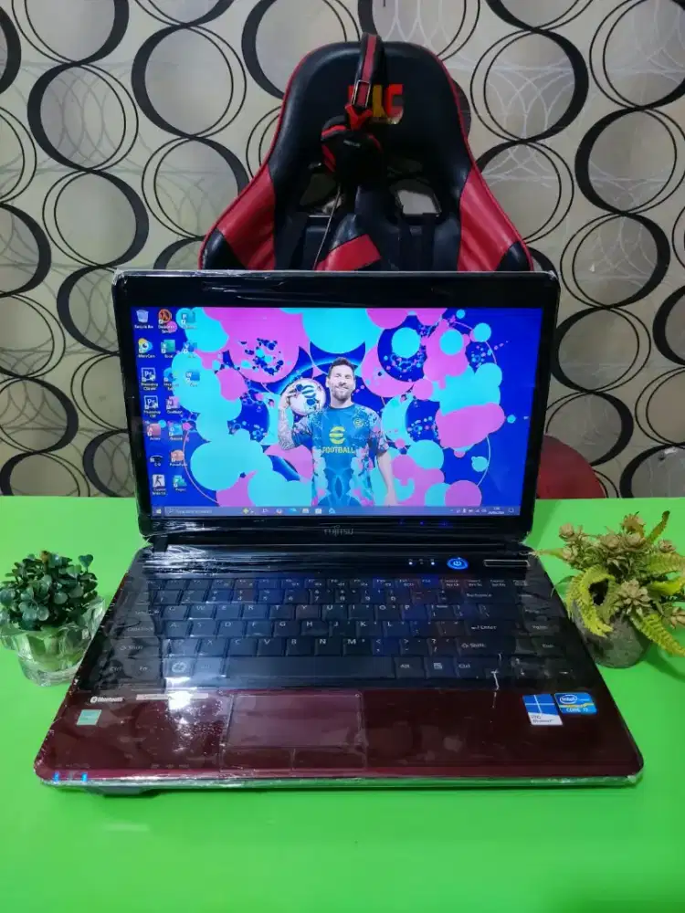 Fujitsu Lifebook LH531 Maroon Edition [RAM 16GB + SSD]