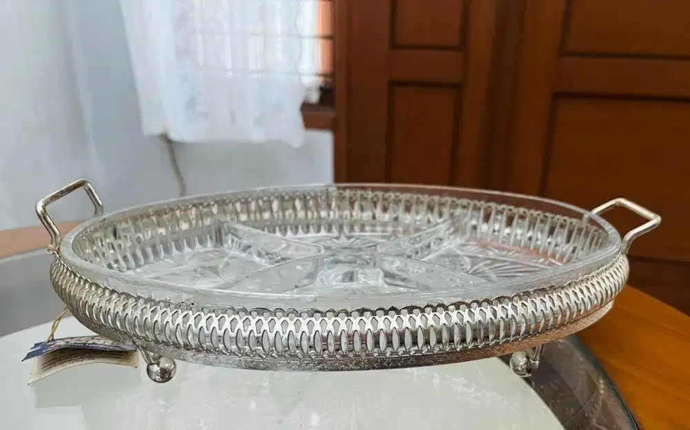 Piring Saji Sekat Silver Queen Anne