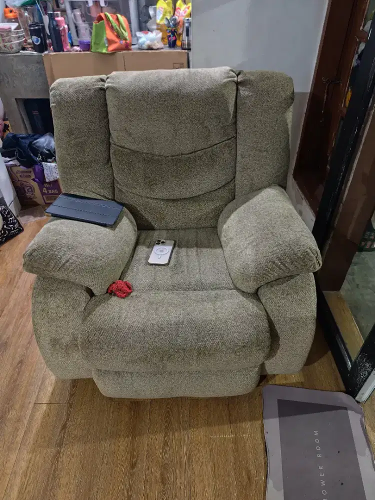 Sofa recliner single seat