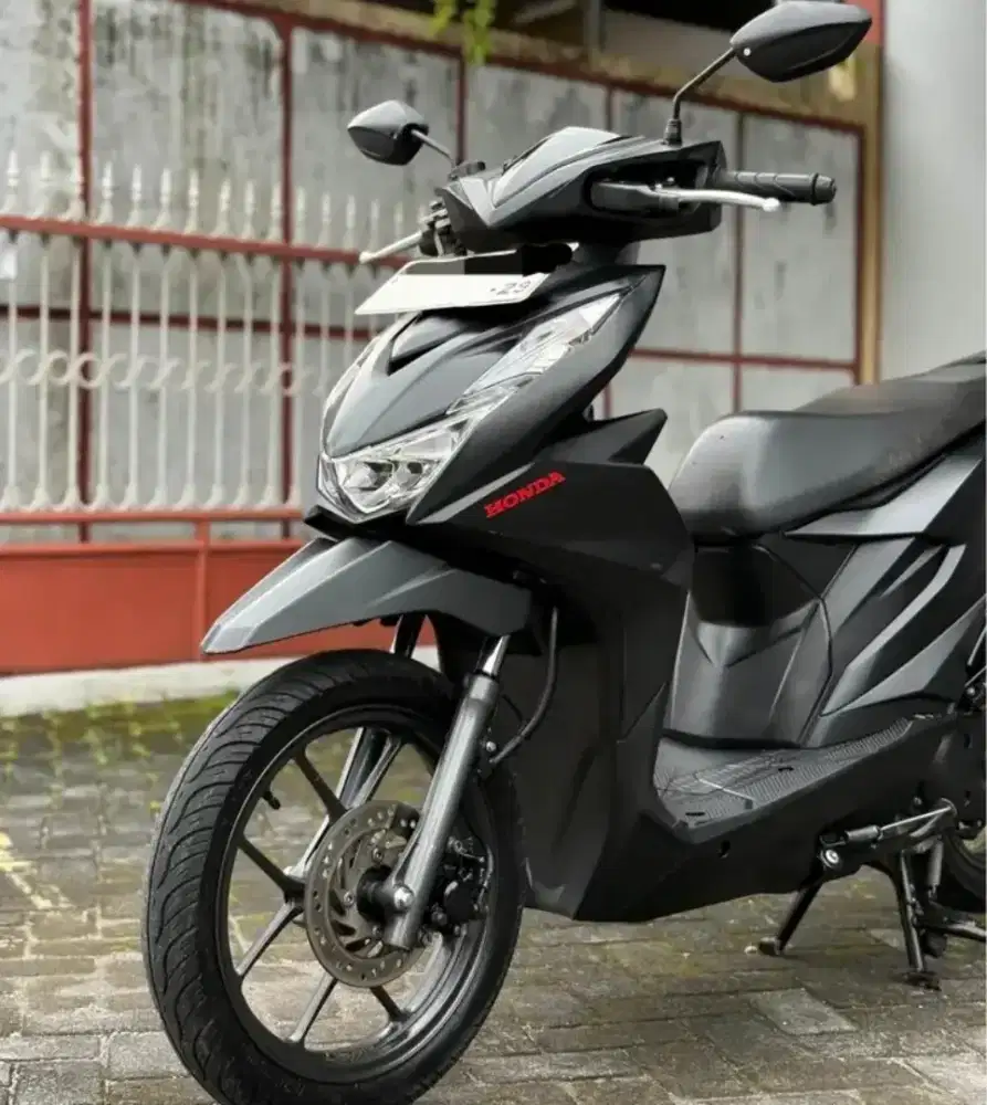 Honda Beat deluxe Iss 2024 orisinil mulus low km
