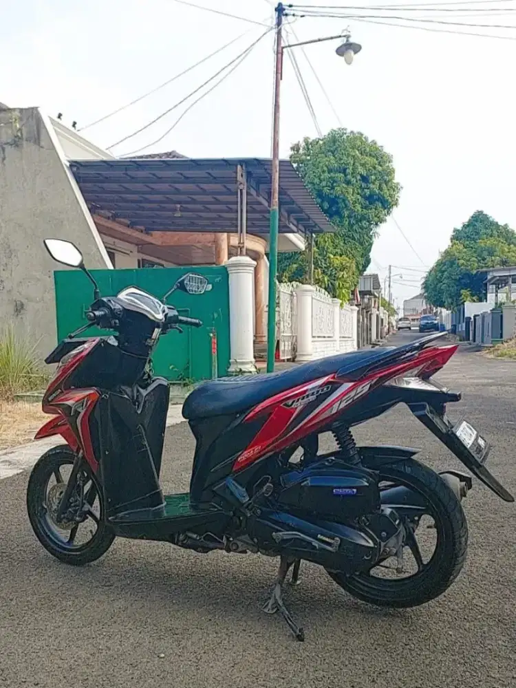 HONDA VARIO 125 CBS (KZR) 2014 LOW KM MESIN ALUS BRINGG