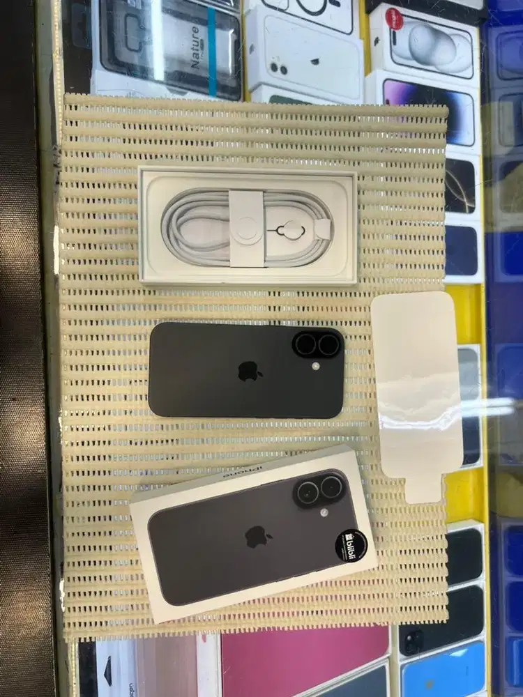 Iphone 17 256 GB Resmi Bli Bli Open Box Only