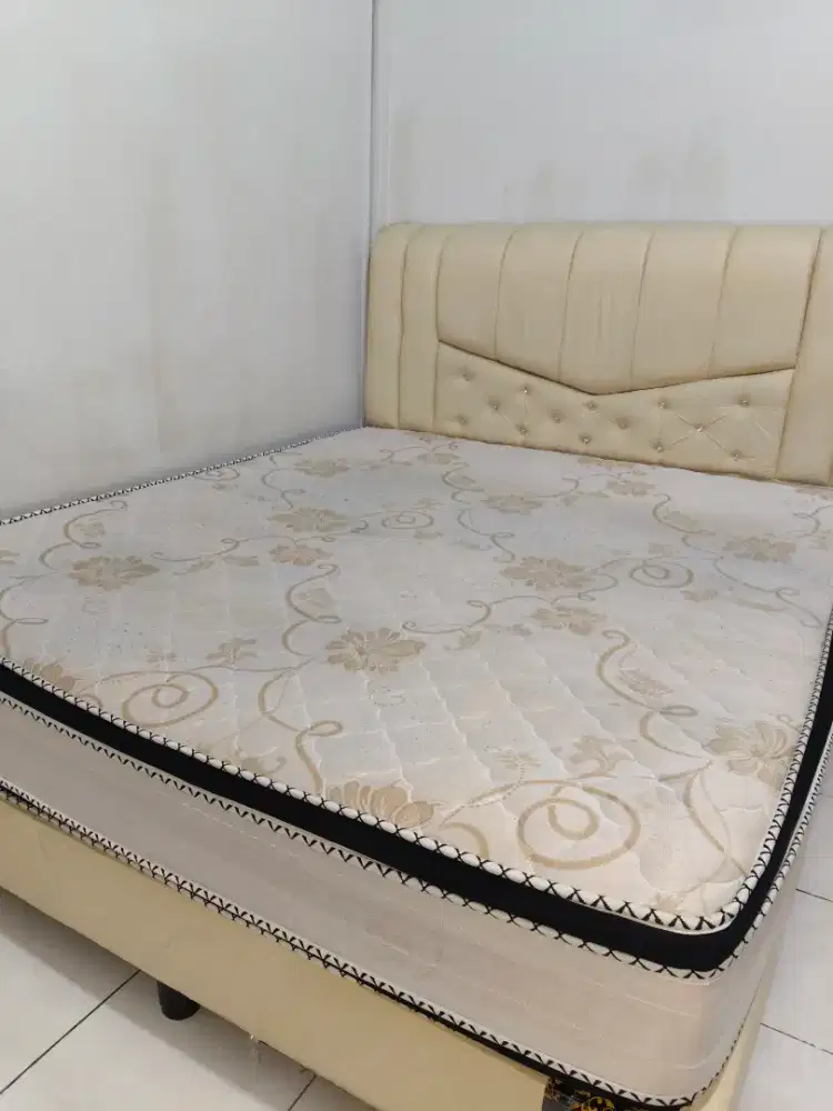 Spring bed ukuran 180 X 200