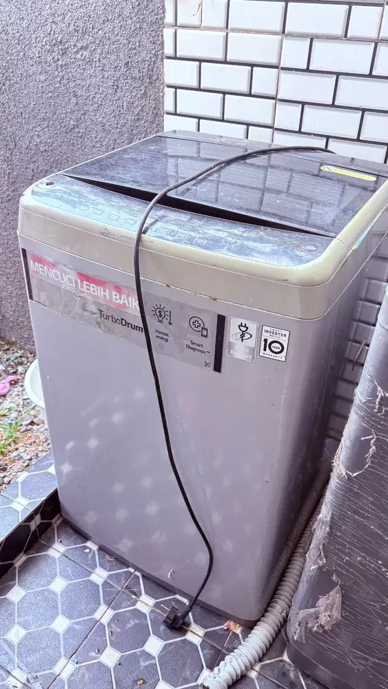Mesin Cuci LG turbo drum Second