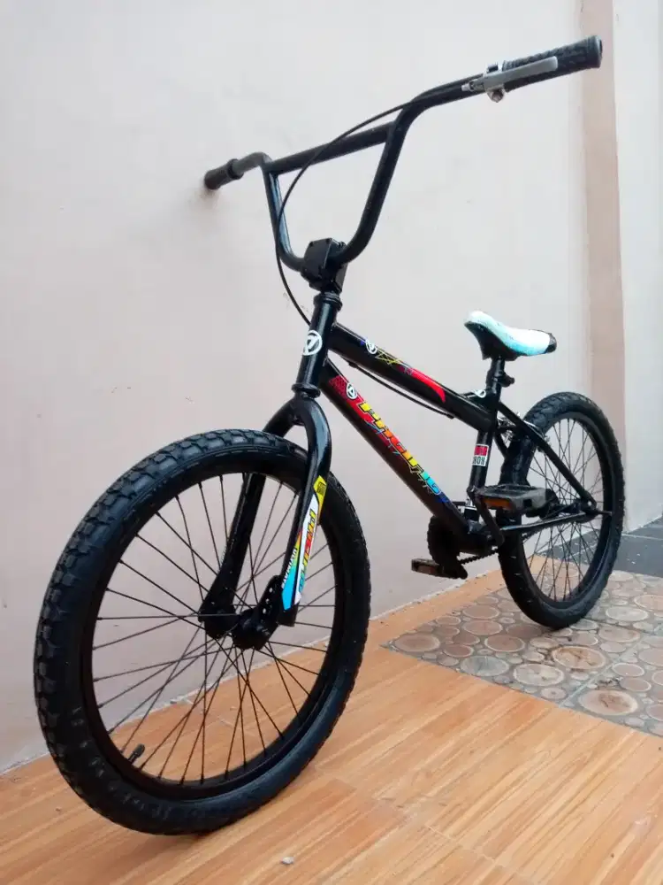 Jual Sepeda Bmx Ukuran 20. Noken mulus SIAP PAKE, lokasi KEMILING..