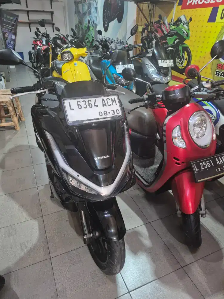 PVX 160 2025 SAS MOTOR JLN BARATAJAYA 19 NO 5 SURABAYA
