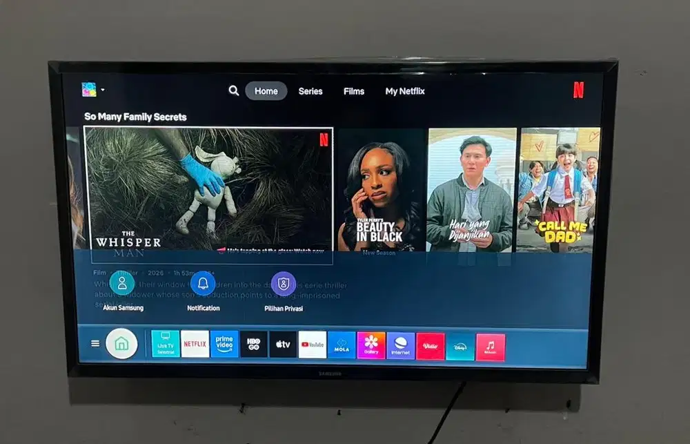 Samsung 32 inch Smart TV