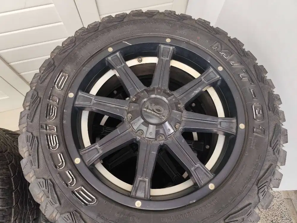 JUAL VELG untuk pajero , fortuner , hilux , navara