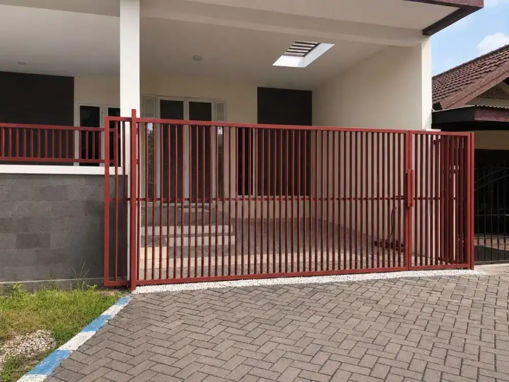 Rumah  Jln. Nanas Pondok Tjandra  Row jalan 2 mobil