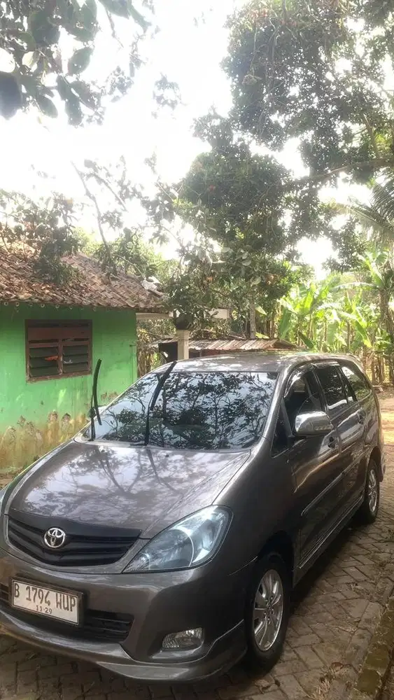 Innova Type V 2010