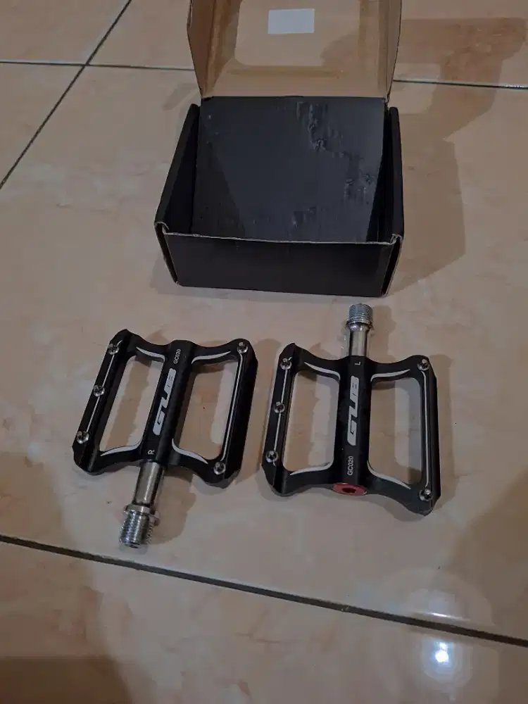 Pedal gub bearing gc020