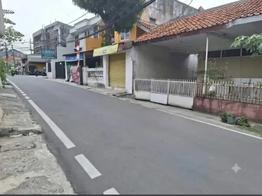 DIJUAL RUMAH LAMA HITUNG TANAH LOKASI PINGGIR JALAN COCOK BUAT USAHA DI TEROGONG CILANDAK BARATJKARTA SELATAN