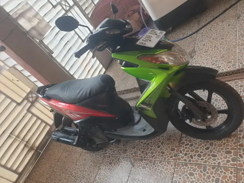 Yamaha XEON xeon 2011