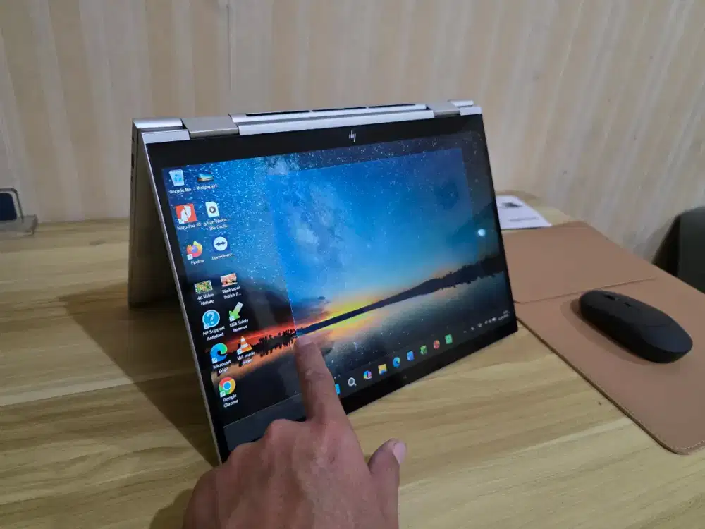 Laptop HP Elite X360 Ultra 7 ram 16gb Touch Mrp spectre yoga 2 in 1