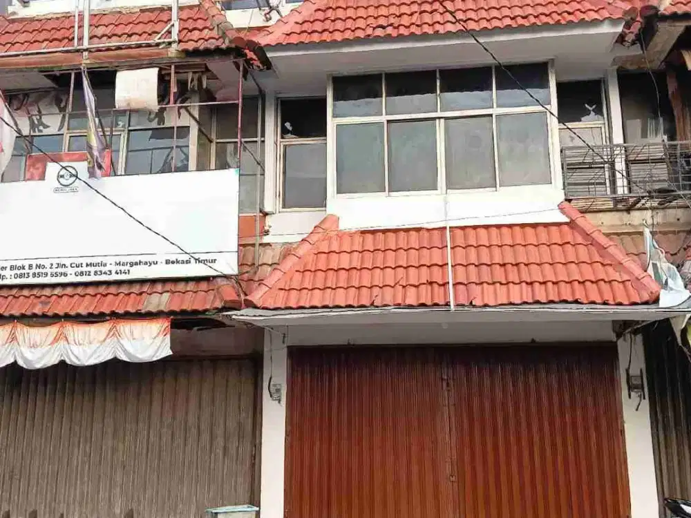 Ruko Komersil 3 lantai di komplek Grand Center, bekasi timur