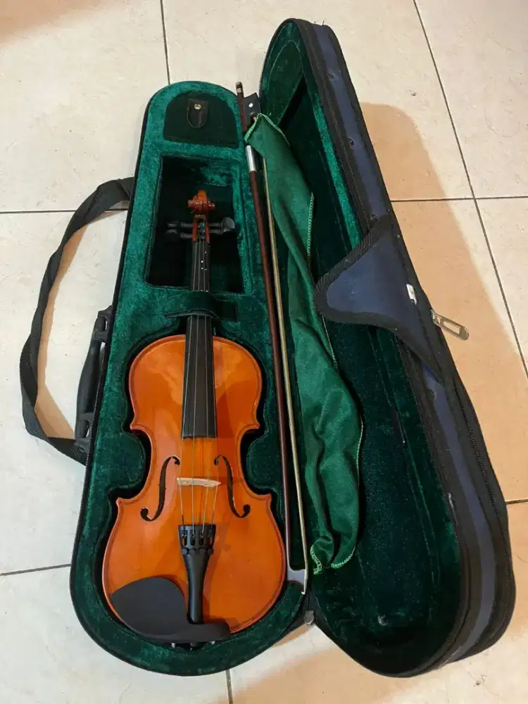 Biola Violin Lengkap dengan Bow & Hardcase