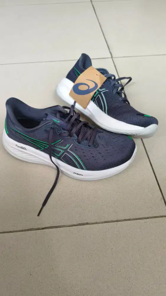 Dijual Sepatu Running Asics Men Gel-Cumulus 26