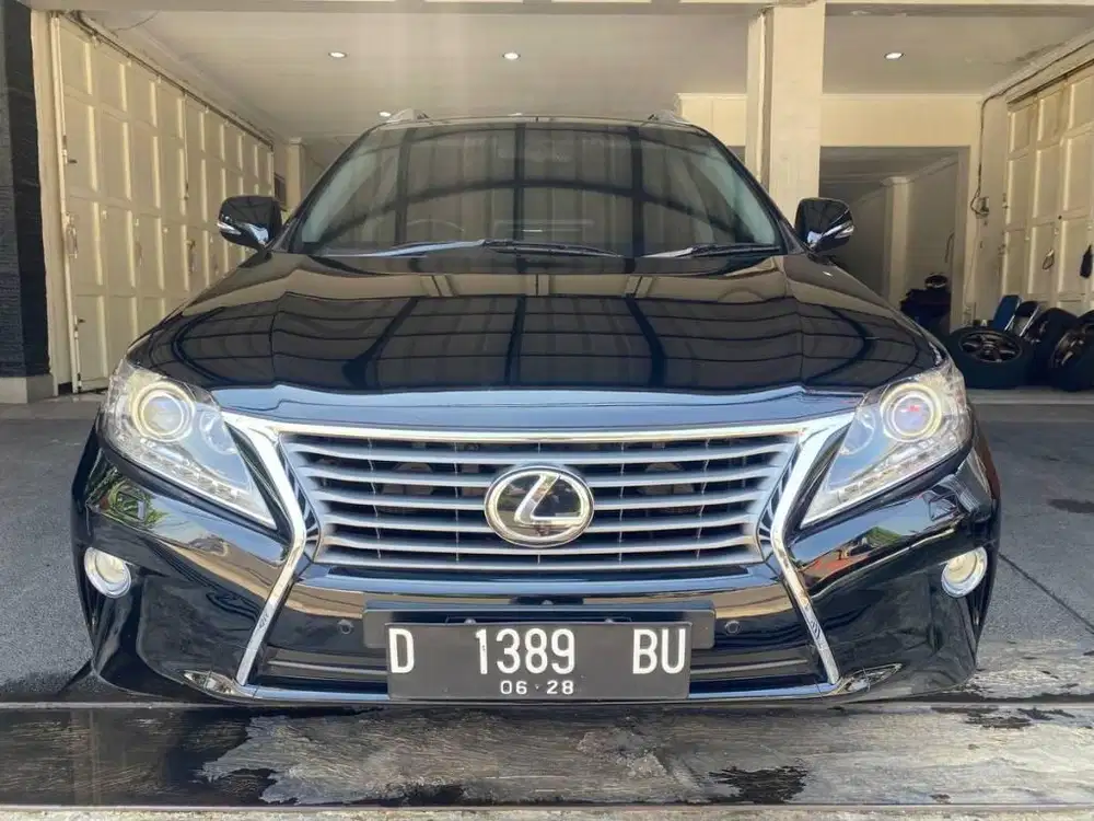 Lexus RX270 HK Version Facelift 2013 Hitam Low KM Plat Bandung Terawat