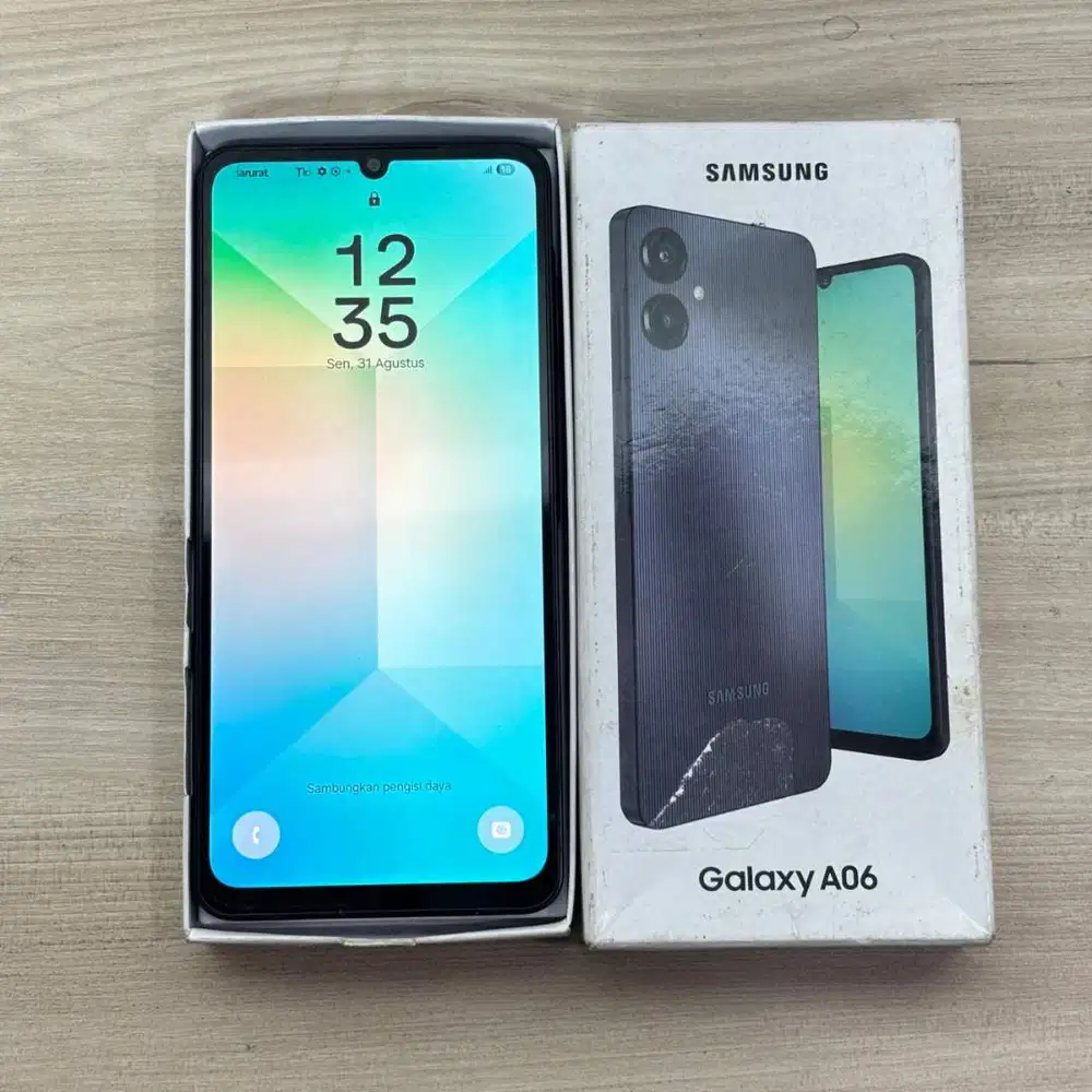 Samsung Galaxy A06 | 4/128GB | Helio G85 | Layar 6.7 | Kamera 50MP
