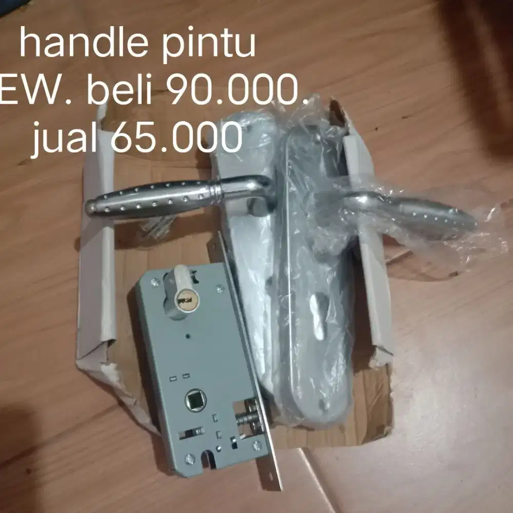 Gagang pintu kokoh murah