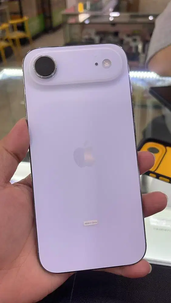 iPhone 17 Air 256GB Sky Blue Garansi iBox 06/02/27 BH 100%