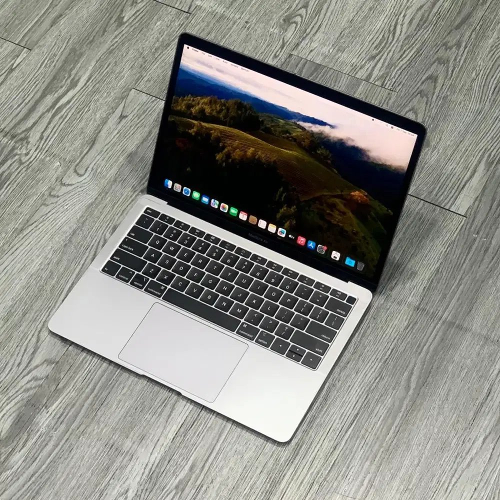 MURAH MACBOOK AIR 2018 8GB/128GB GRAY