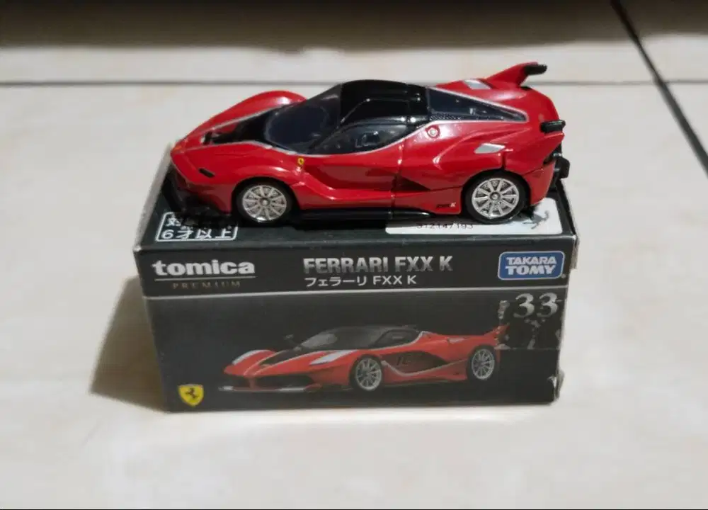 Tomica premium Ferrari fxxk