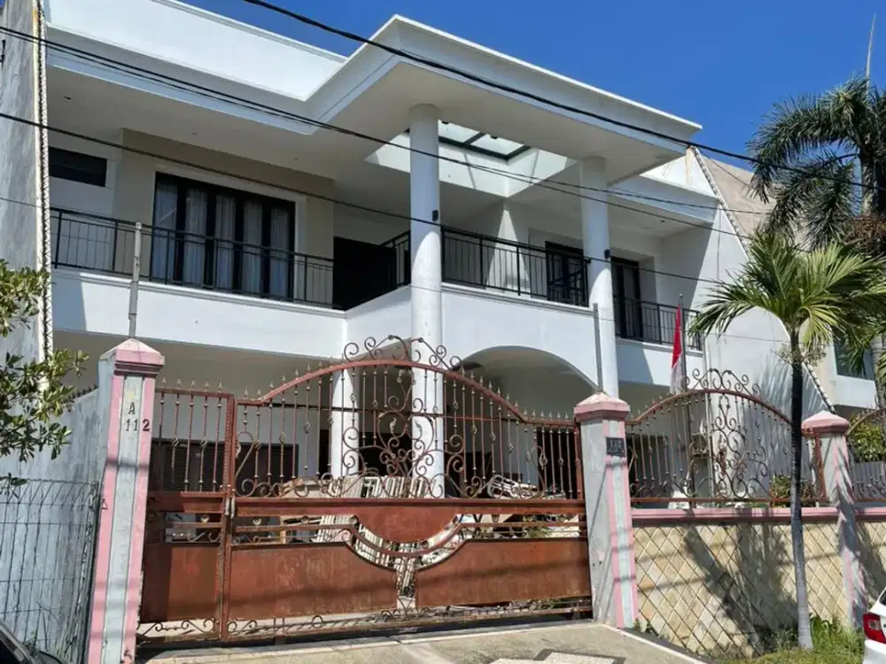 DIJUAL RUMAH DHARMAHUSADA MAS