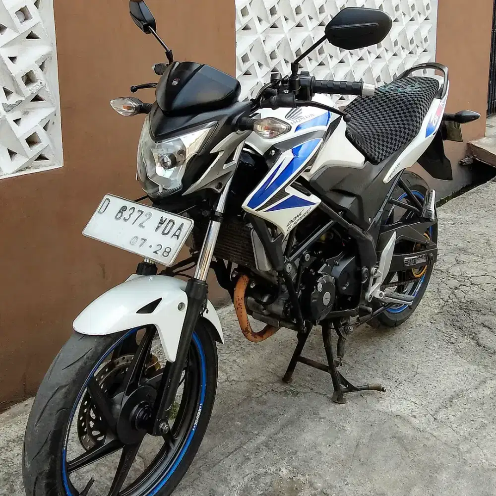 HONDA CB150R 2014